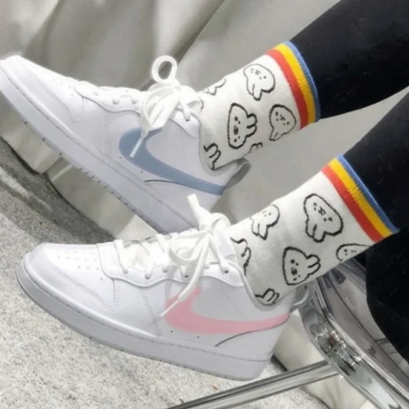 Sold..NEW Nike court borough - Picture 2 of 4